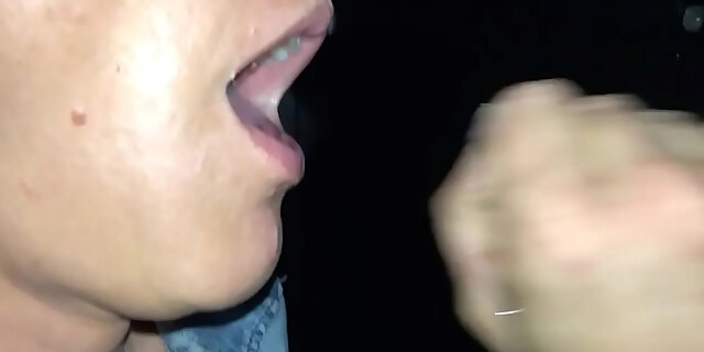 gloryhole,slut